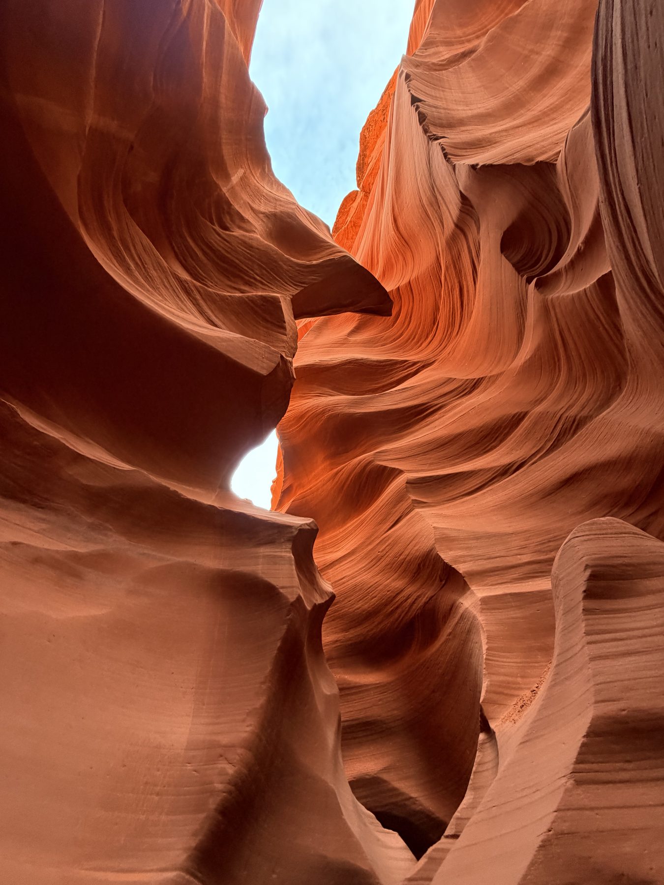 Lower Antelope Canyon · 8:33 AM