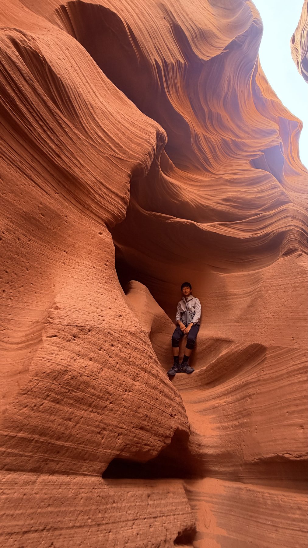 Lower Antelope Canyon · 10:09 AM