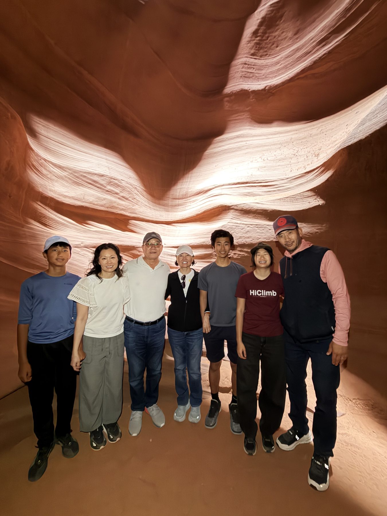 Upper Antelope Canyon · 1:15 PM