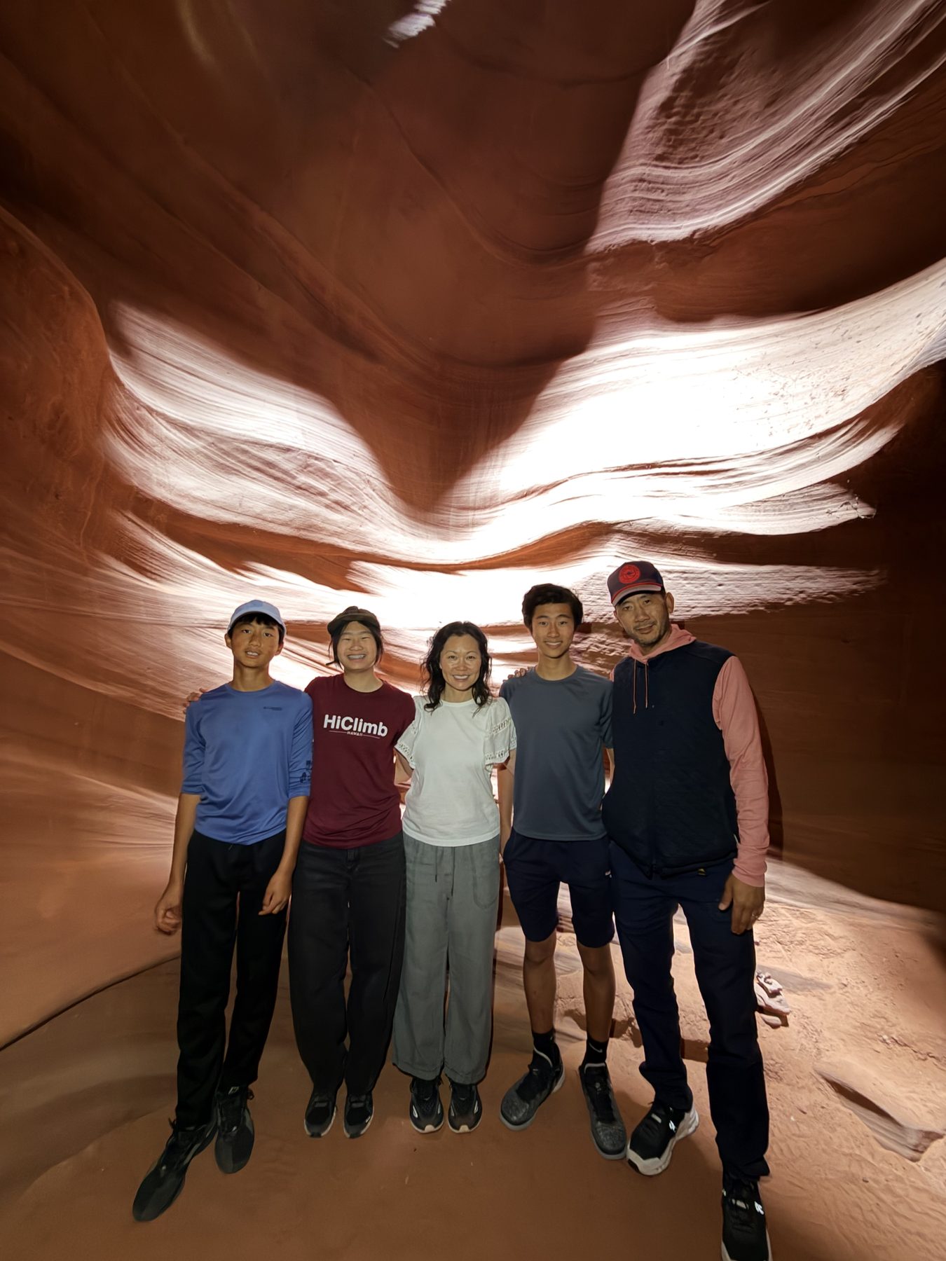 Upper Antelope Canyon · 1:15 PM